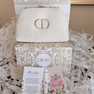 Dior Beauty Makeup White Luxury Small Velvet Makeup Pouch gift box perfume sampl